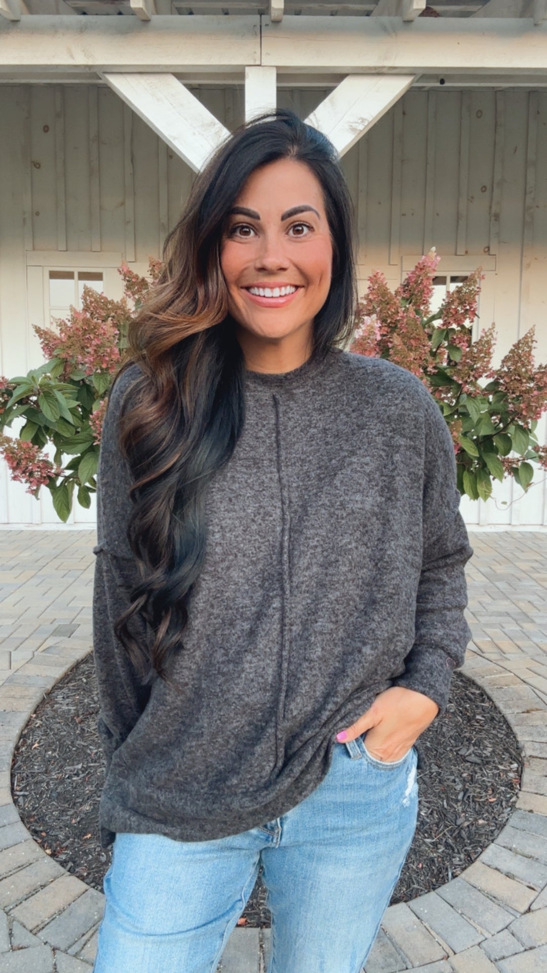 Lock Eyes Gray Exposed Seam Melange Sweater